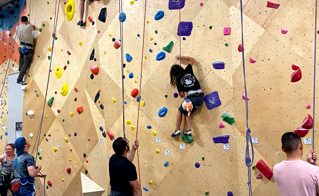 High Steppe Climbing Center - Yakima Valley Rock Climbing