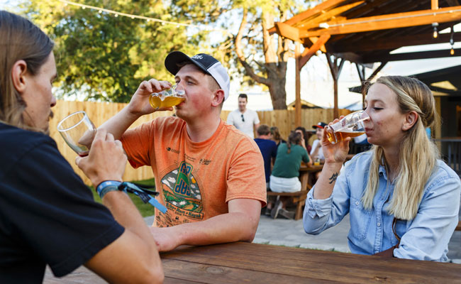 Valley Brewing Co. - Yakima Valley Craft Beer Tour